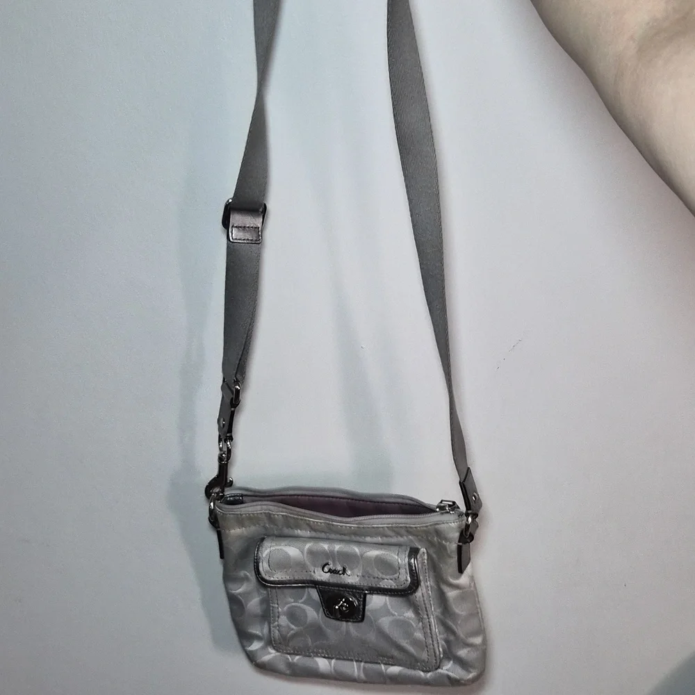 Y2K Coach Silver Signature Crossbody Bag - Silver/Gray